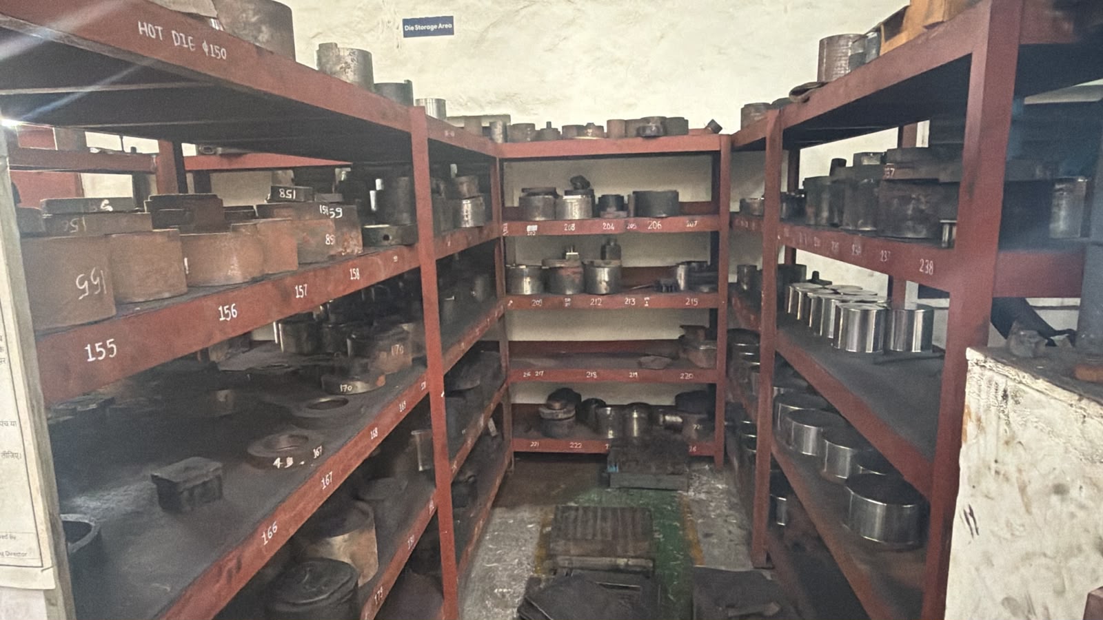 Heavy-Duty Forged Pipe Flanges & Blanks